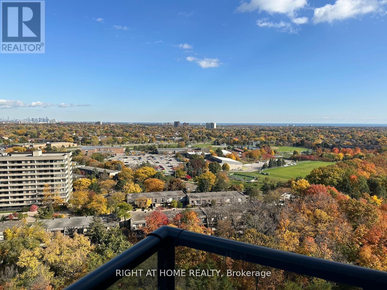 1608 - 202 Burnhamthorpe Road E, Mississauga, Ontario  L5A 4L4 - Photo 16 - W12514674