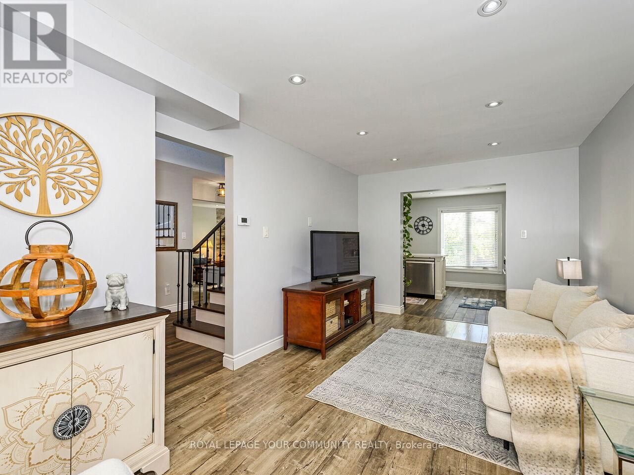 52 Keystone Drive, Brampton, Ontario  L6Y 3K7 - Photo 7 - W12514676