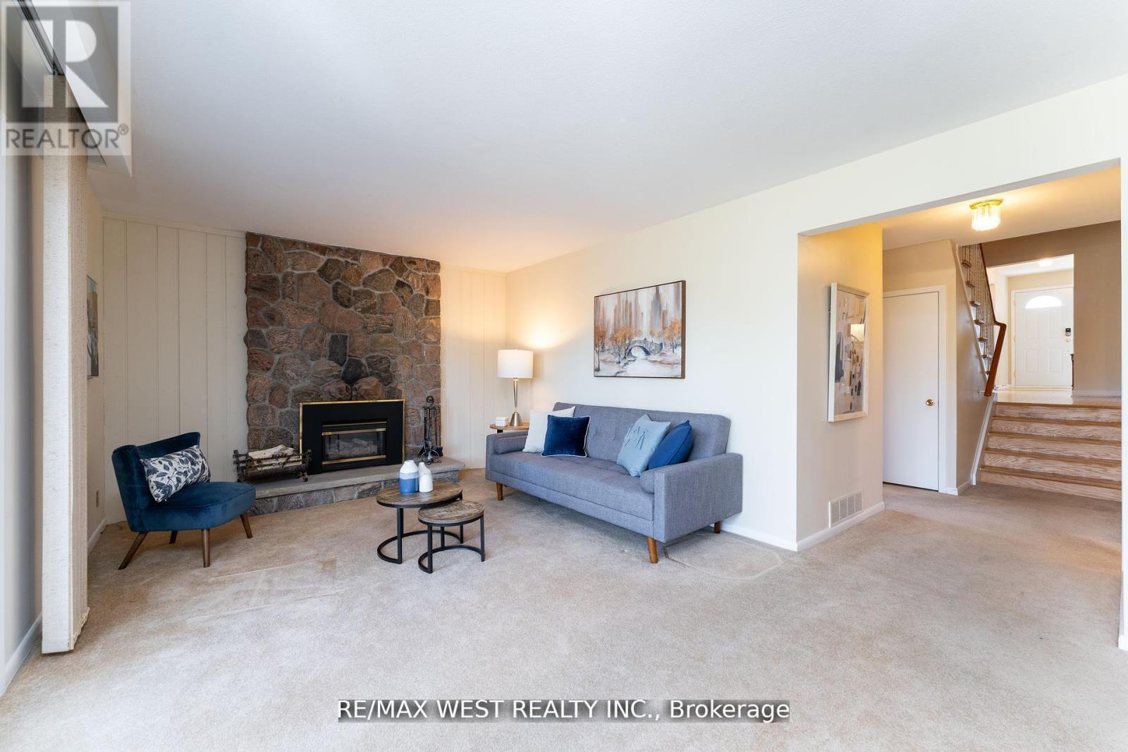 28 Braywin Drive, Toronto, Ontario  M9P 2P1 - Photo 18 - W12514696