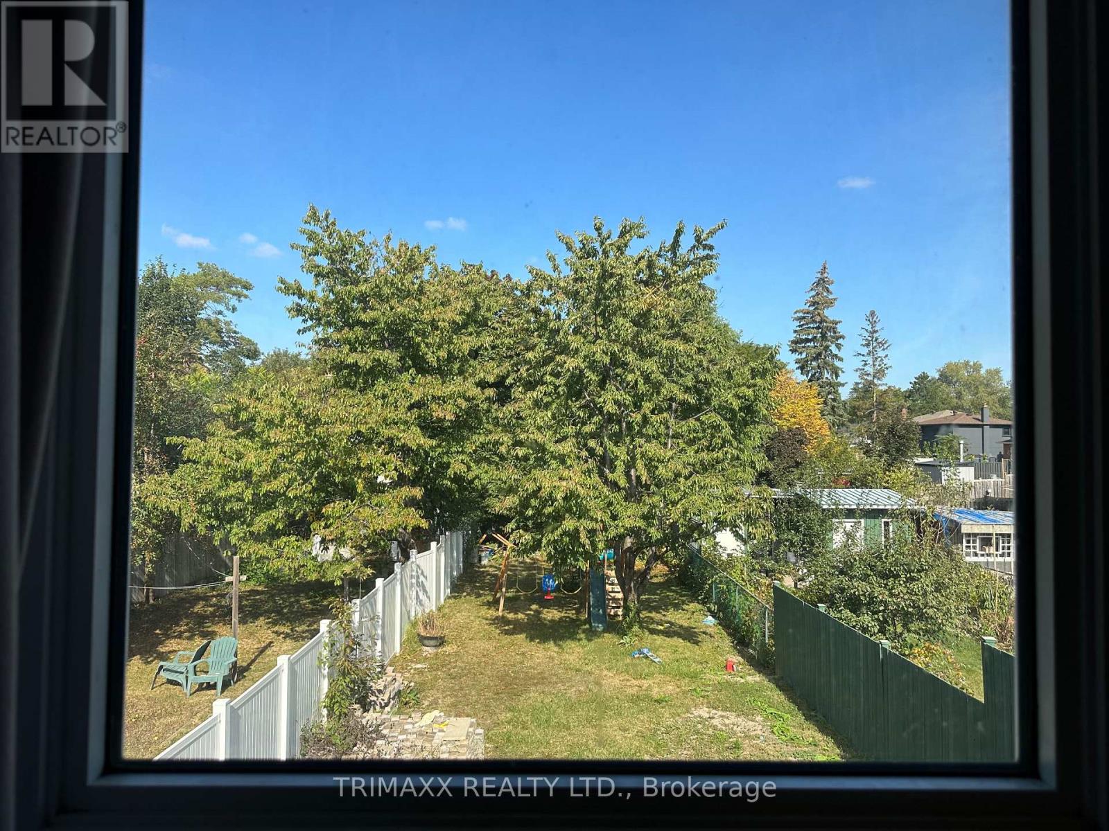 1179 Forestwood Drive, Mississauga, Ontario  L5C 1H6 - Photo 20 - W12514702