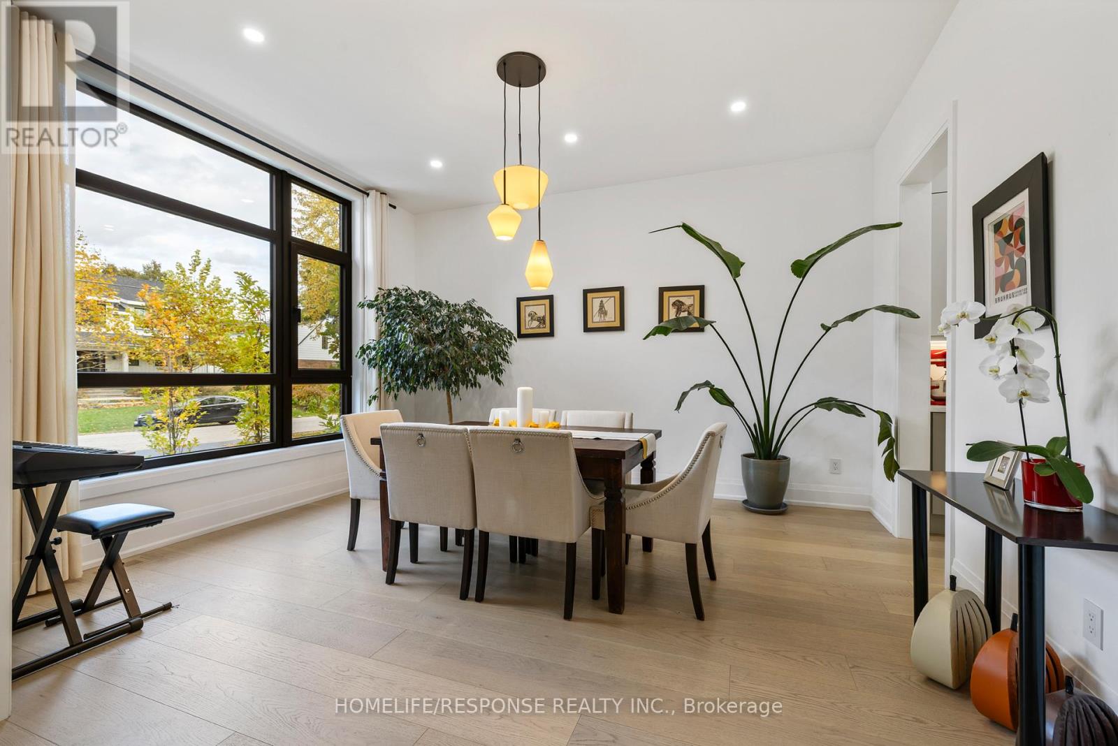 2110 Courtland Crescent, Mississauga, Ontario  L4Y 1V2 - Photo 7 - W12514712