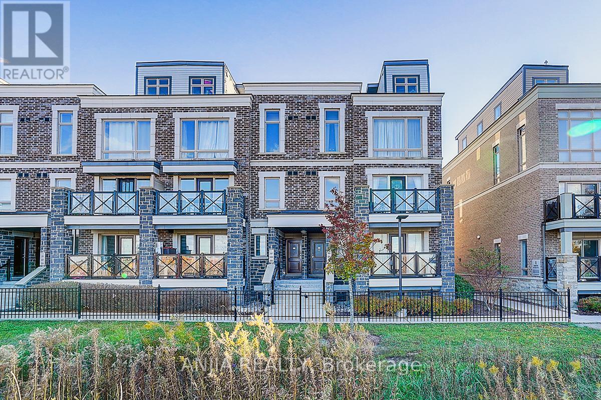 304 - 20 Dunsheath Way, Markham, Ontario  L6B 1N3 - Photo 1 - N12513578