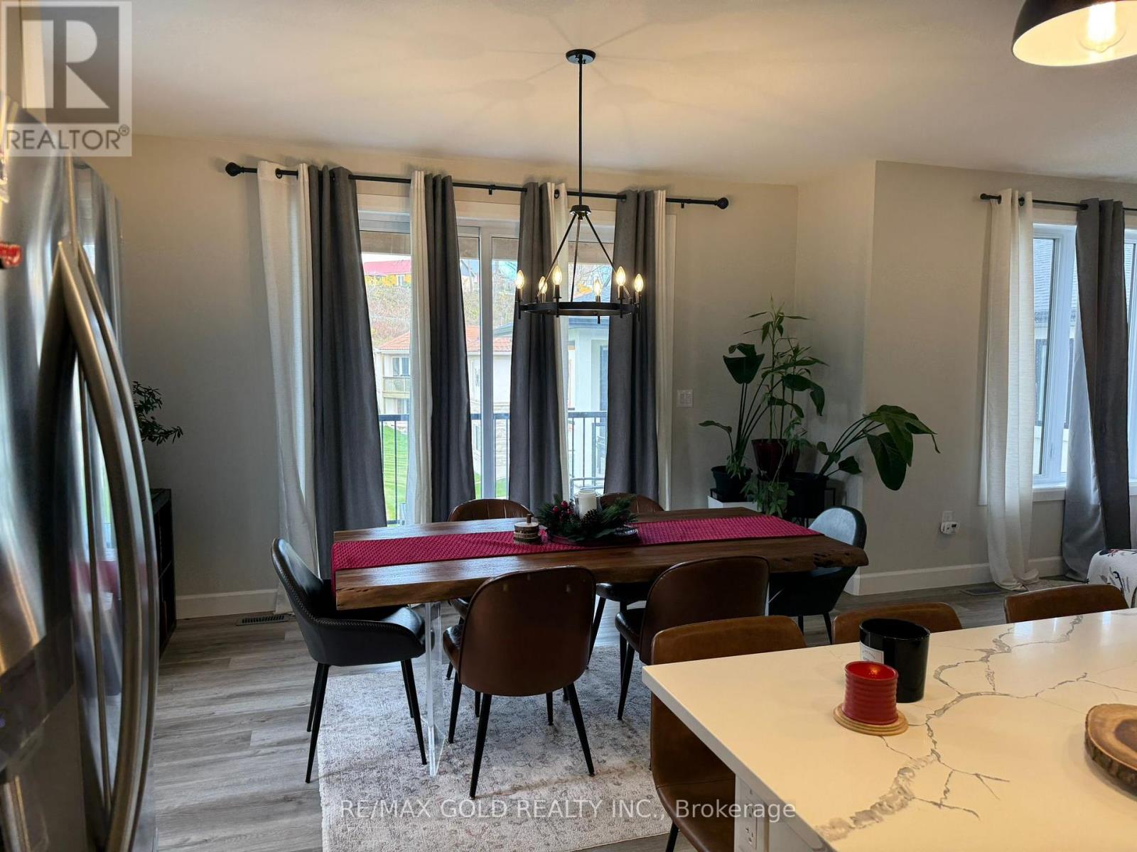 11 - 5 John Pound Road, Tillsonburg, Ontario  N4G 5X3 - Photo 9 - X12486365