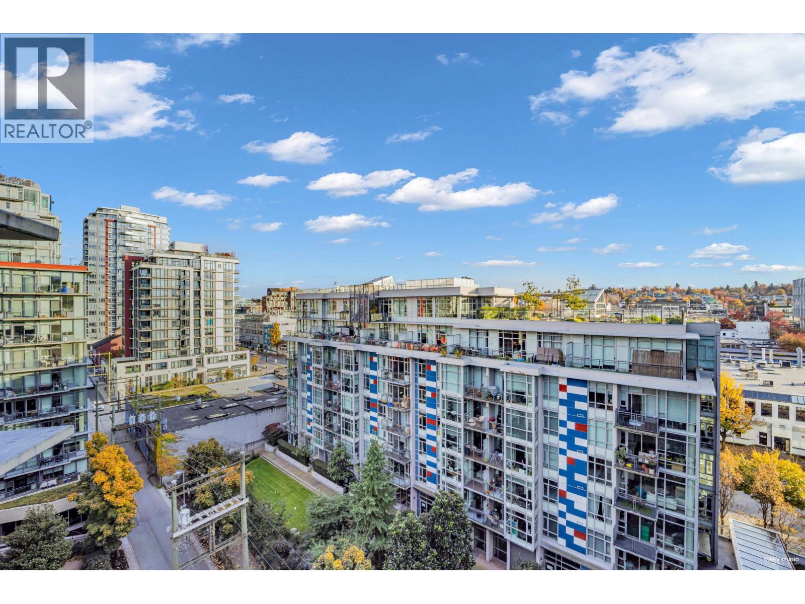 1002 88 W 1ST AVENUE, Vancouver, British Columbia