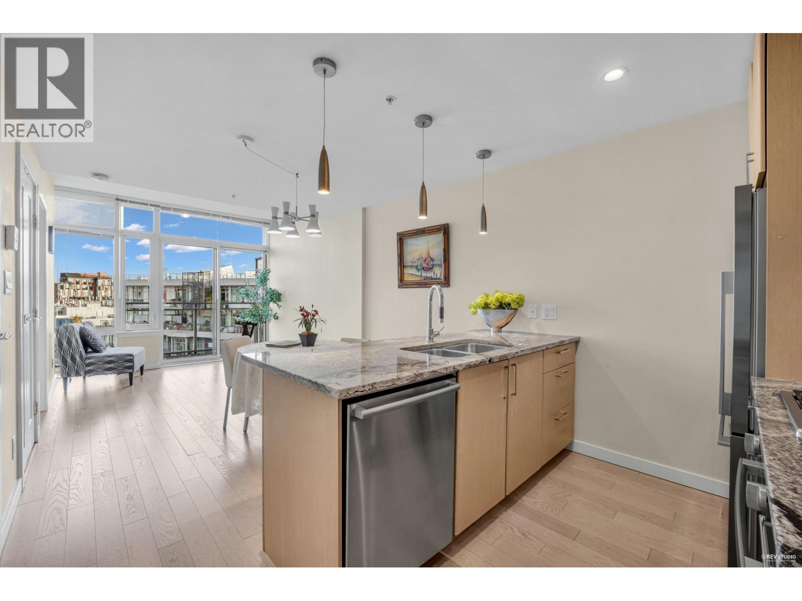 1002 88 W 1st Avenue, Vancouver, British Columbia  V5Y 0K2 - Photo 12 - R3065186