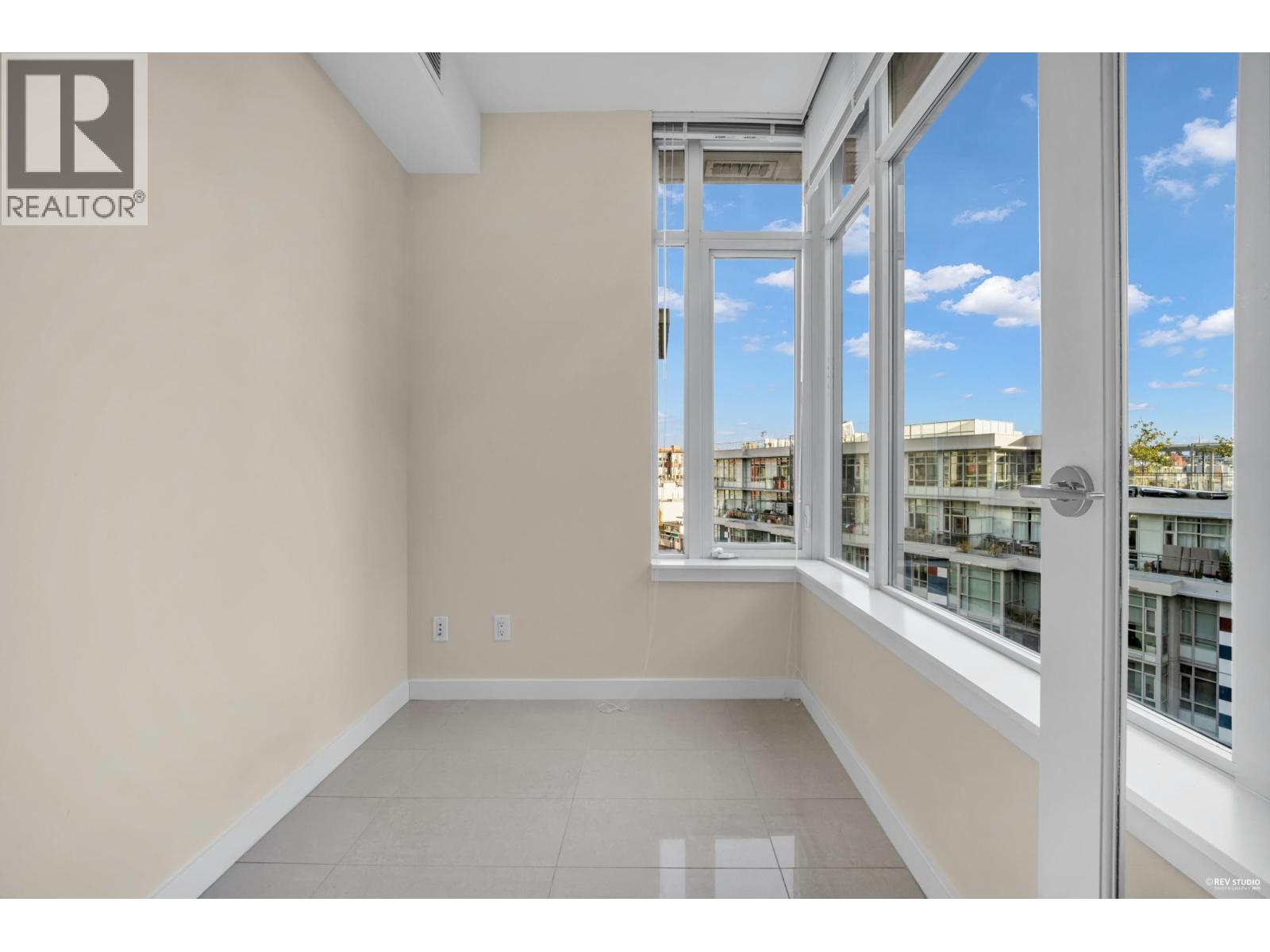 1002 88 W 1st Avenue, Vancouver, British Columbia  V5Y 0K2 - Photo 19 - R3065186