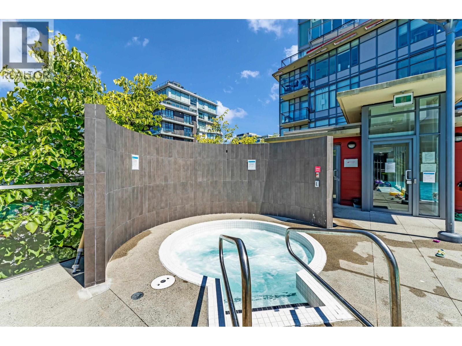 1002 88 W 1st Avenue, Vancouver, British Columbia  V5Y 0K2 - Photo 5 - R3065186