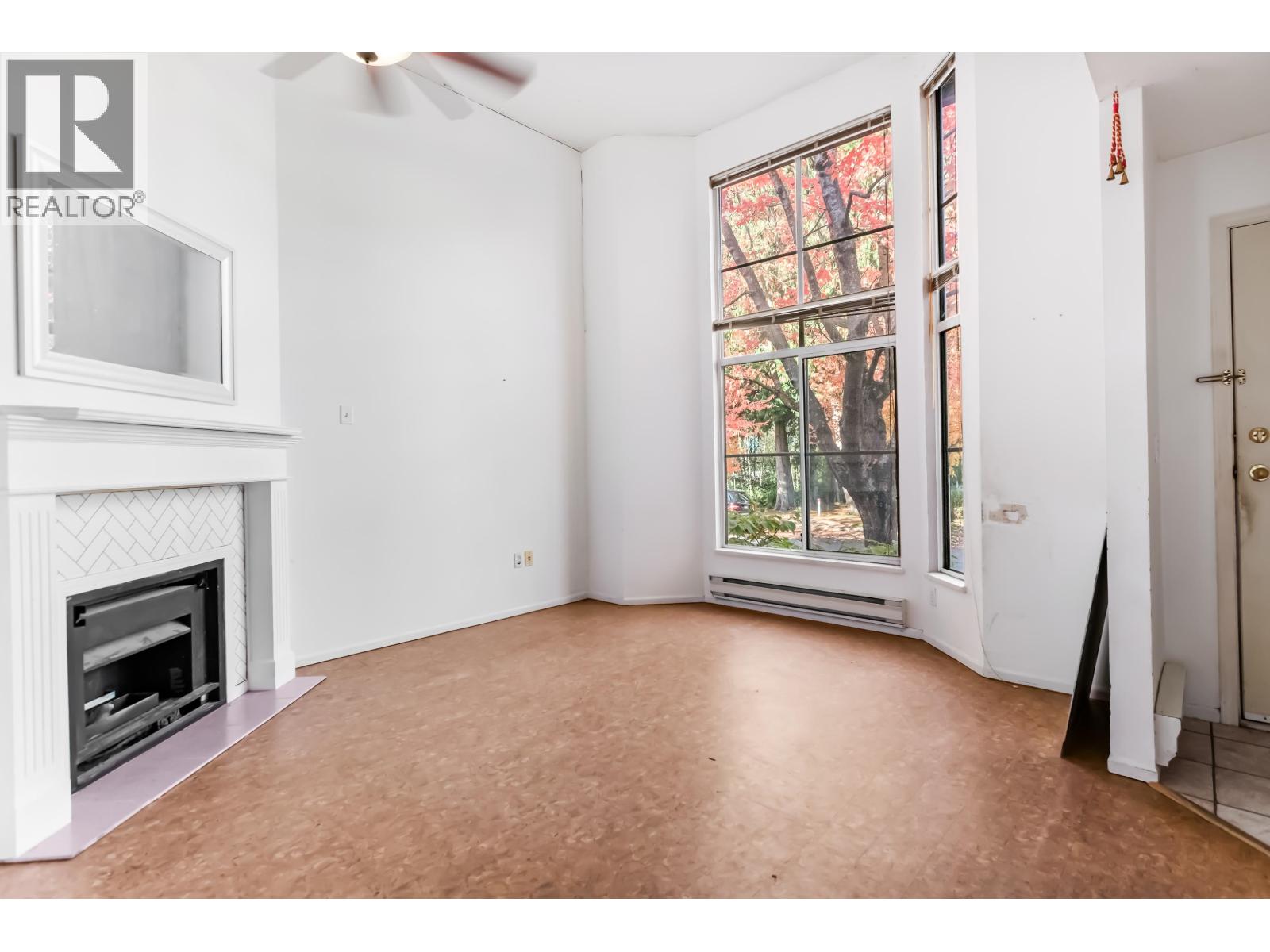 6 19034 Mcmyn Road, Pitt Meadows, British Columbia V3Y 2N8 - Photo 5 - R3065187