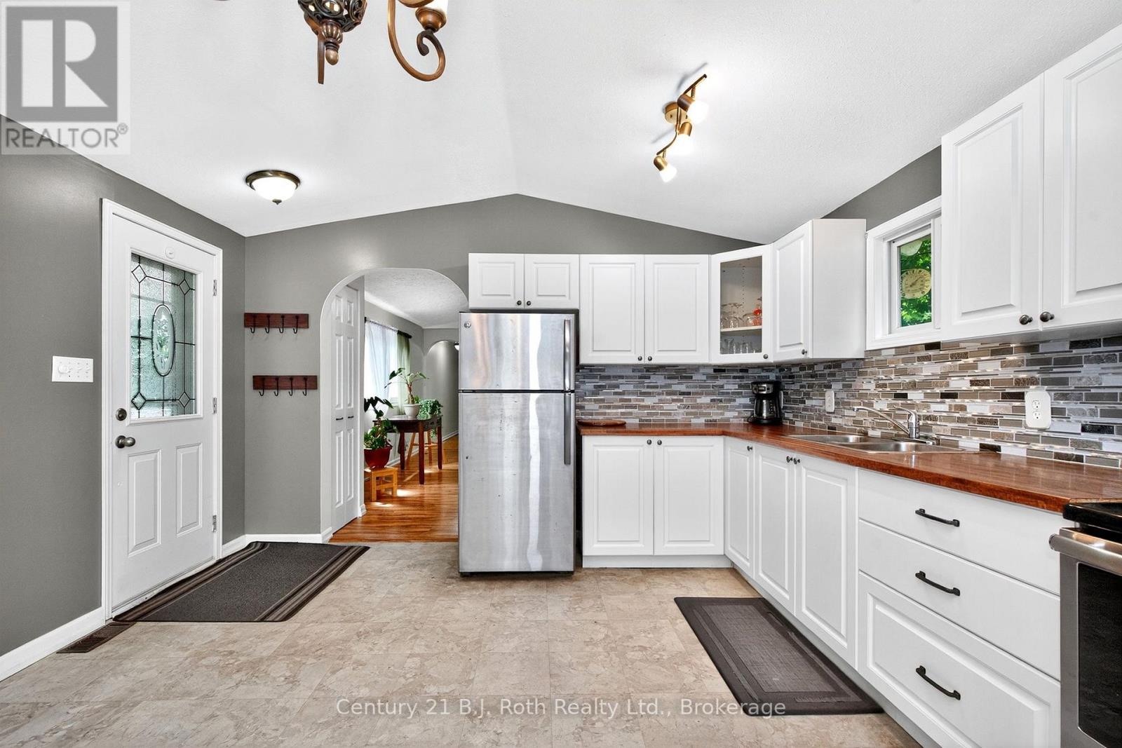 49 - 5263 Elliott Side Road, Tay, Ontario  L4R 4K3 - Photo 13 - S12514716