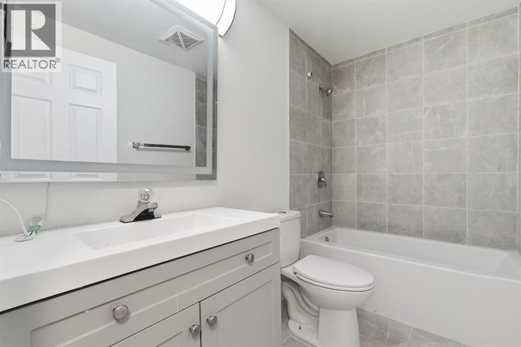 5 Del Monica Bay Ne, Calgary, Alberta  T1Y 6R2 - Photo 25 - A2267947