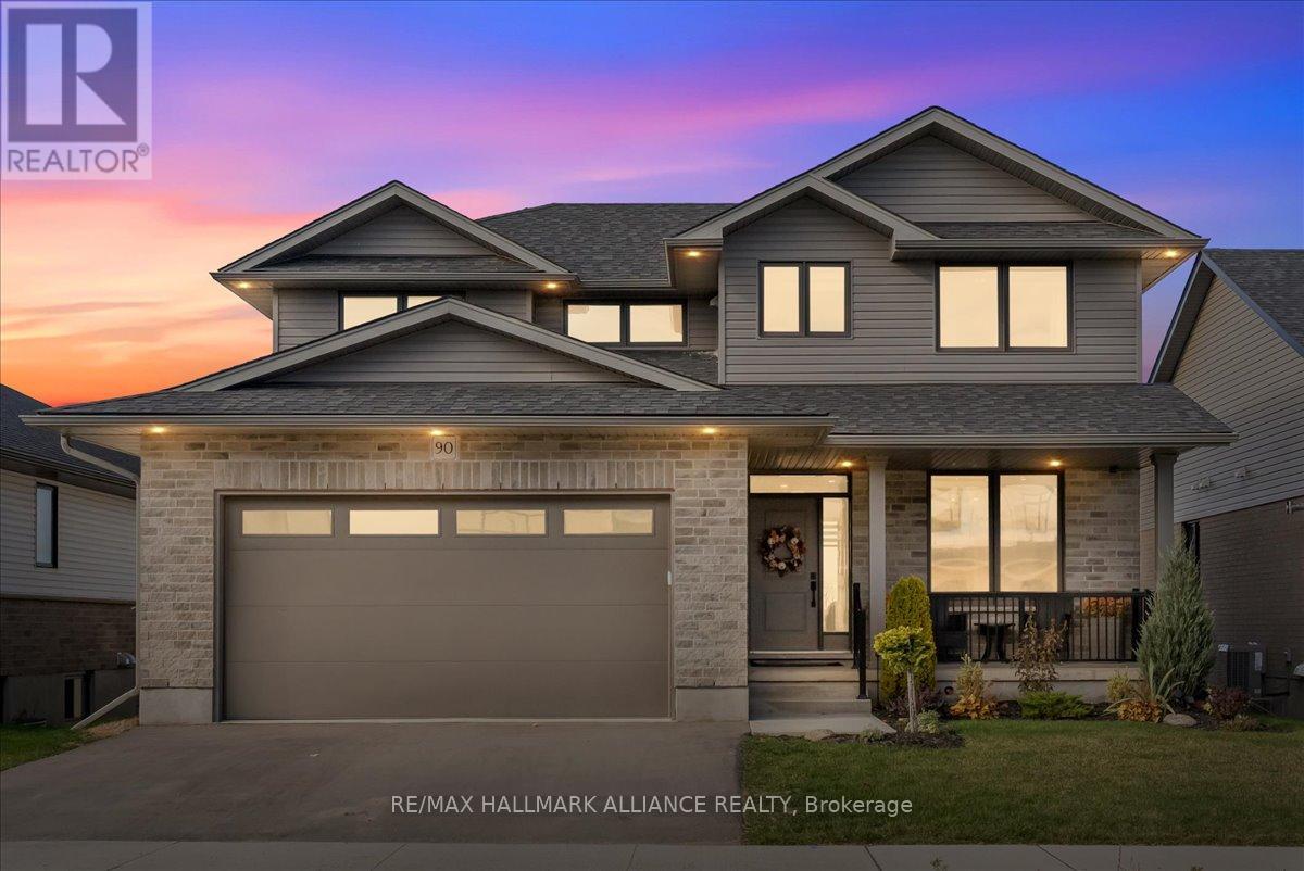 90 REA DRIVE, Centre Wellington, Ontario