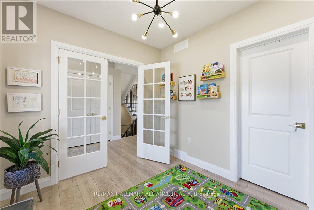 90 Rea Drive, Centre Wellington, Ontario  N1M 0H5 - Photo 23 - X12514458