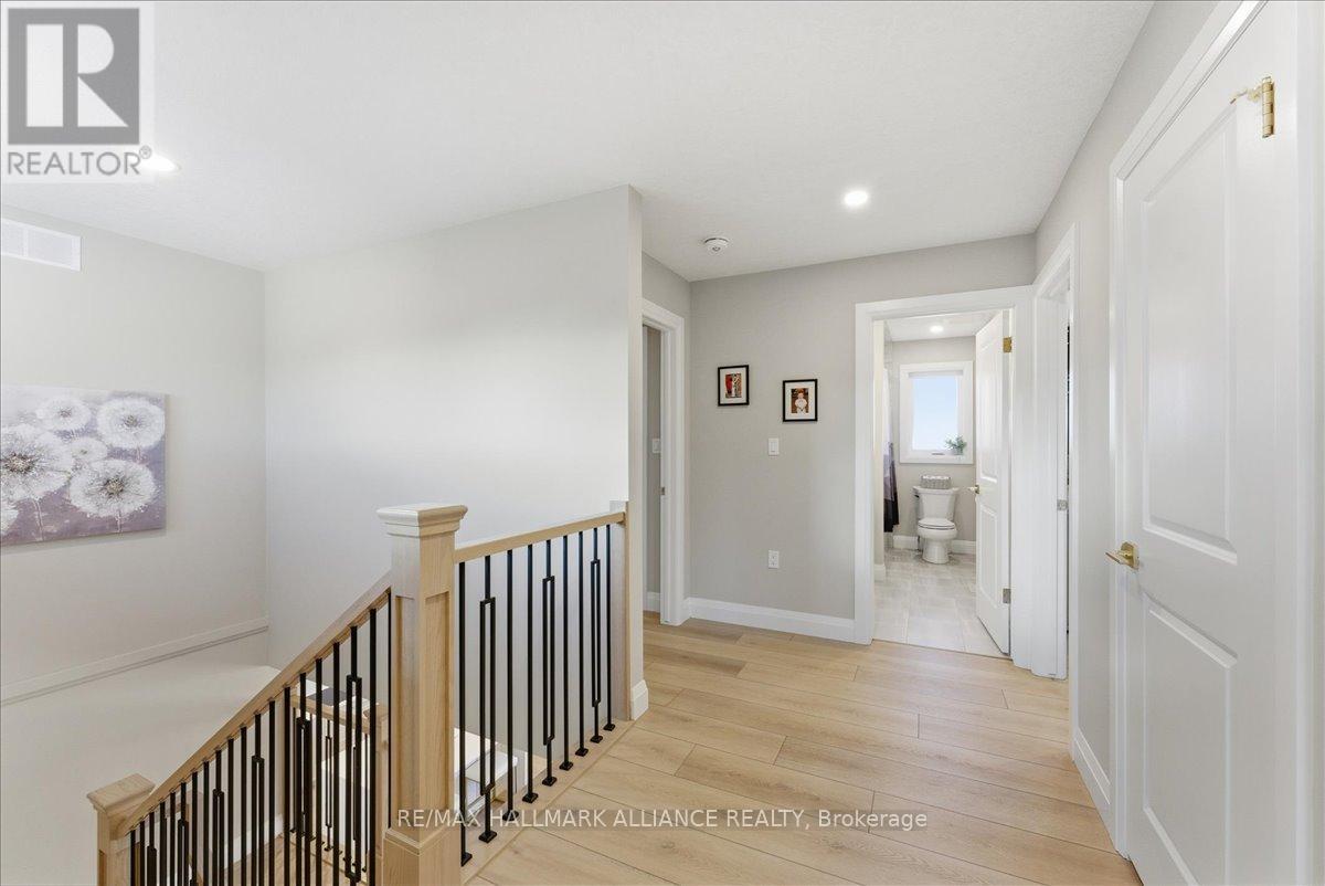 90 Rea Drive, Centre Wellington, Ontario  N1M 0H5 - Photo 25 - X12514458