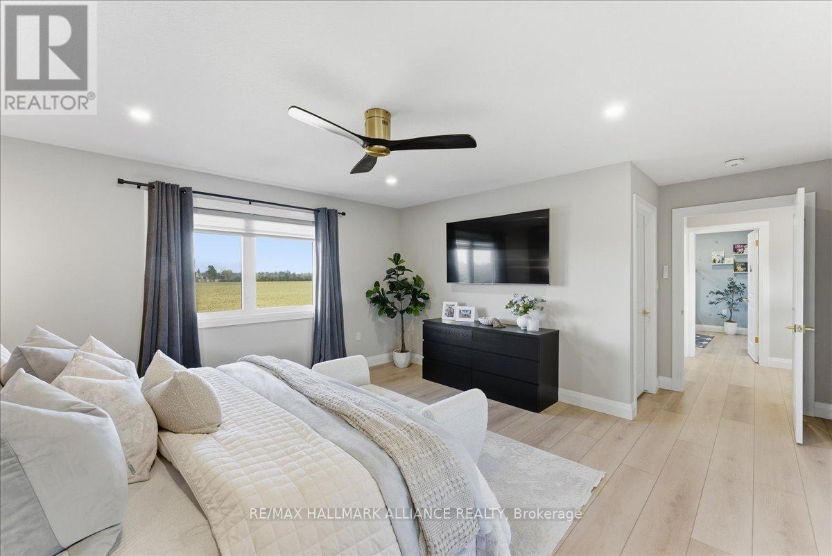 90 Rea Drive, Centre Wellington, Ontario  N1M 0H5 - Photo 28 - X12514458