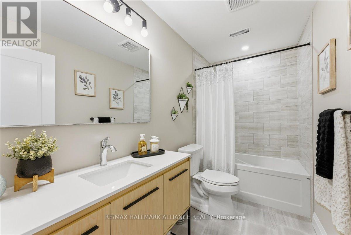 90 Rea Drive, Centre Wellington, Ontario  N1M 0H5 - Photo 41 - X12514458