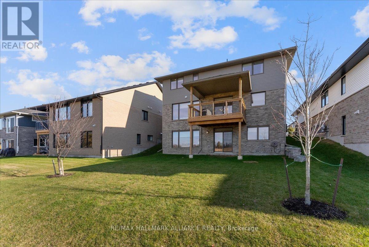 90 Rea Drive, Centre Wellington, Ontario  N1M 0H5 - Photo 45 - X12514458