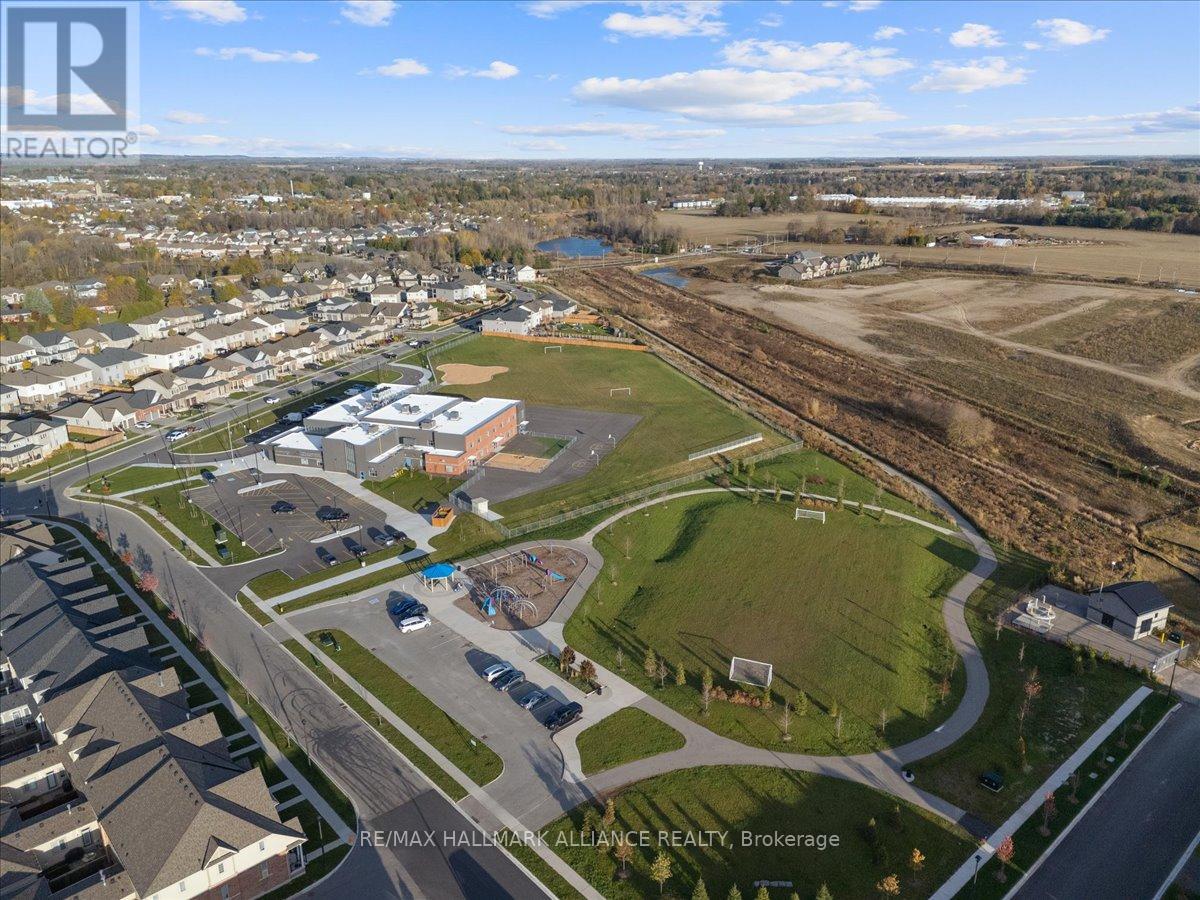 90 Rea Drive, Centre Wellington, Ontario  N1M 0H5 - Photo 49 - X12514458