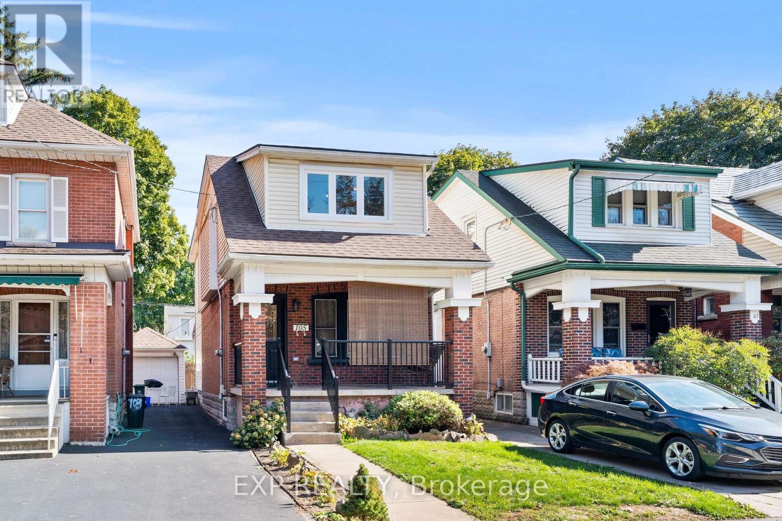 105 Rothsay Avenue, Hamilton, Ontario  L8M 3G3 - Photo 2 - X12514512