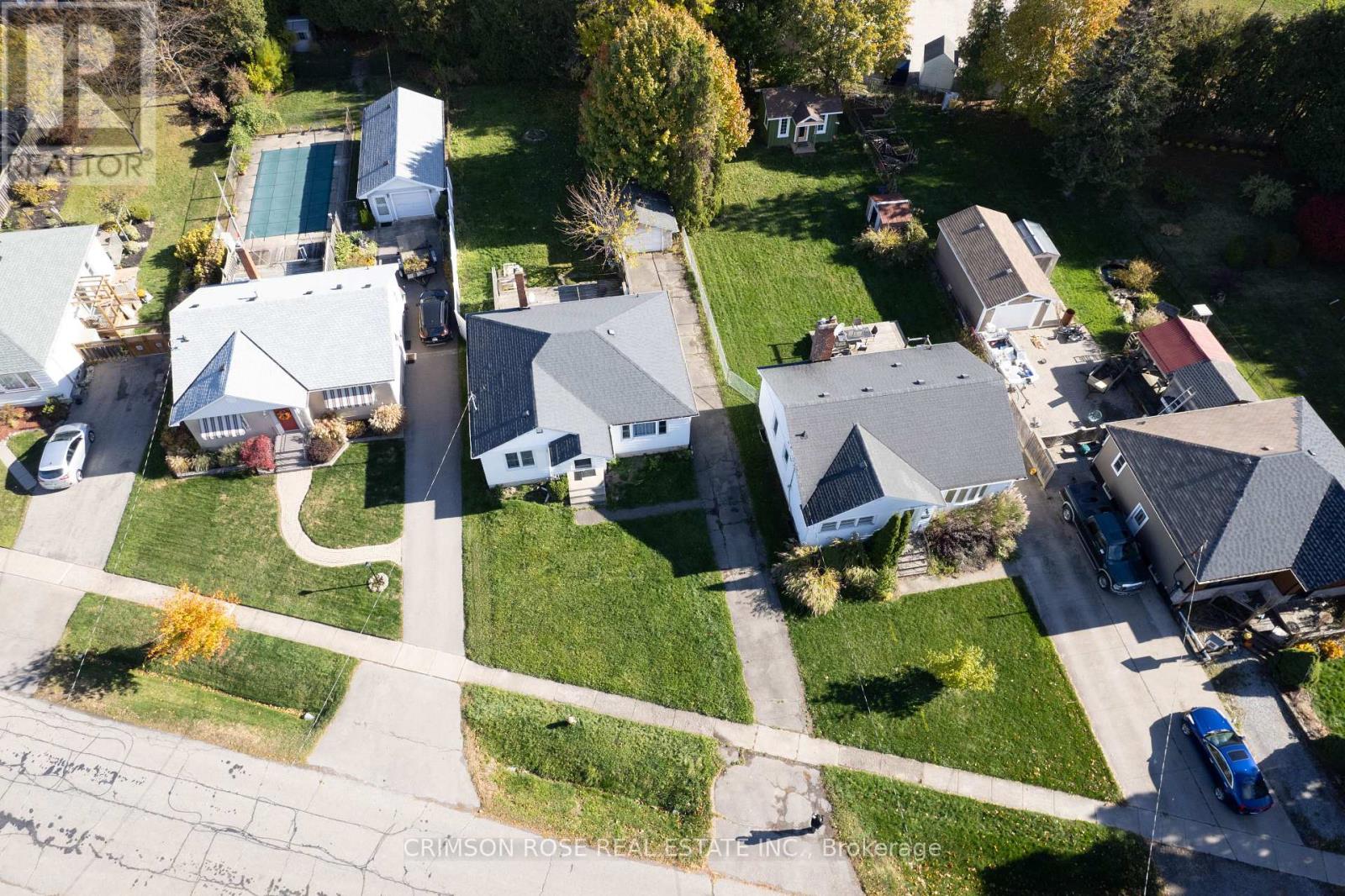 11 Bonavem Drive, St. Catharines, Ontario  L2N 1X7 - Photo 36 - X12514538