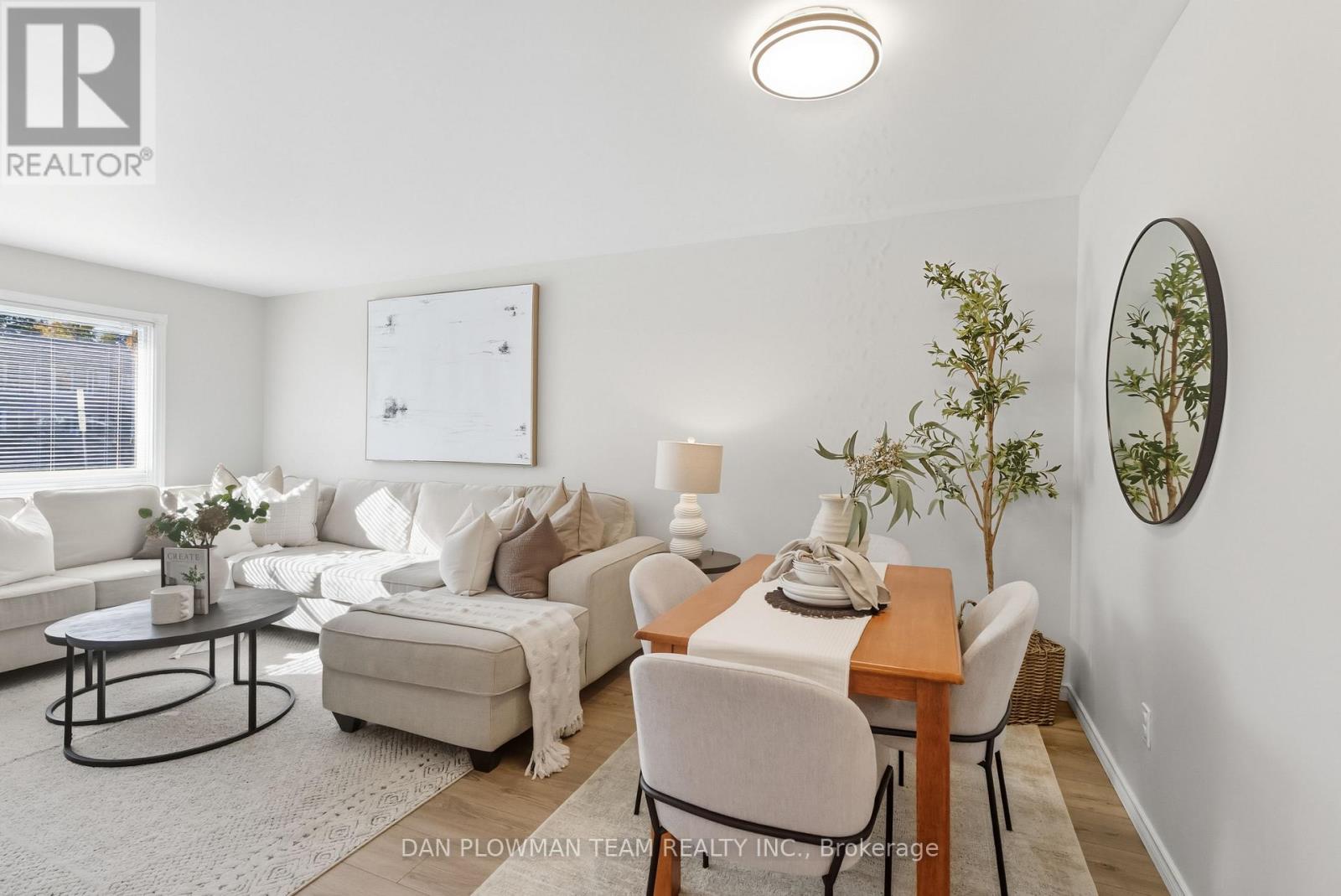 46 Alexander Avenue, Peterborough, Ontario  K9J 6B4 - Photo 8 - X12514544