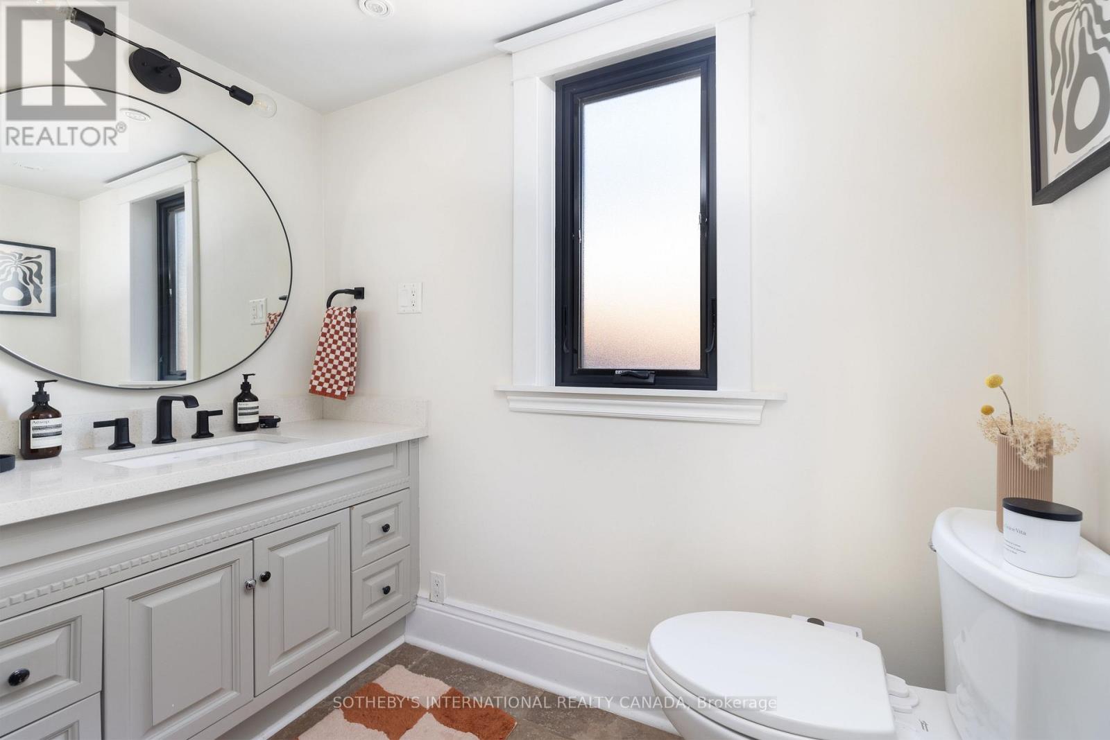 253 Graham Avenue S, Hamilton, Ontario  L8K 2M7 - Photo 15 - X12514580