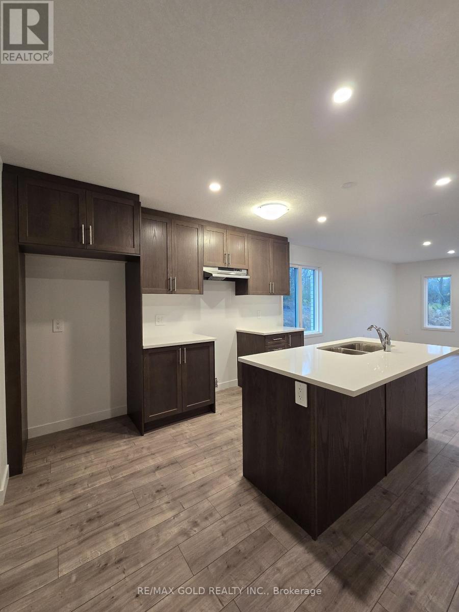 27 Oak Forest Common Crescent, Cambridge, Ontario  N1S 0E4 - Photo 14 - X12514634