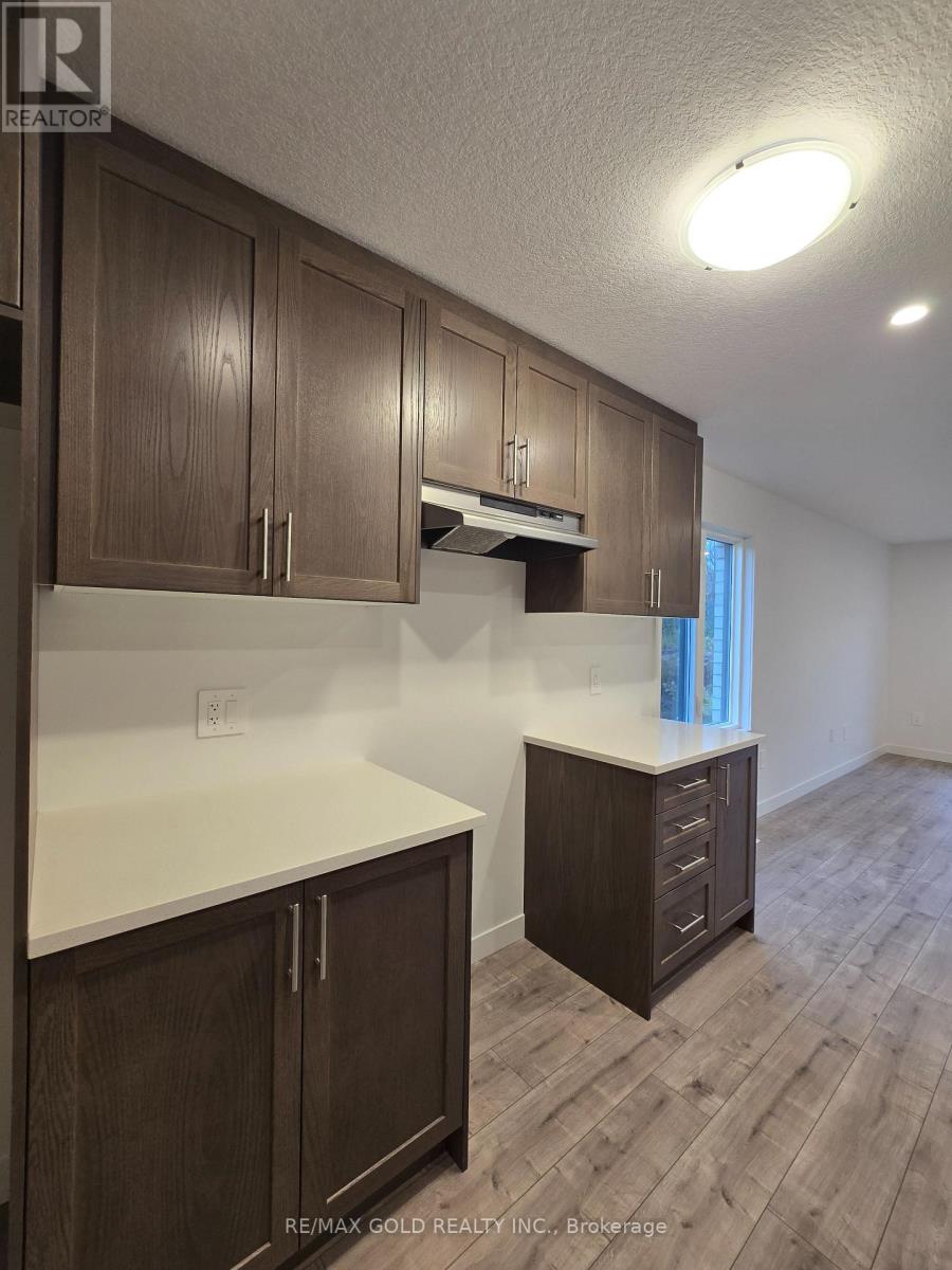 27 Oak Forest Common Crescent, Cambridge, Ontario  N1S 0E4 - Photo 15 - X12514634