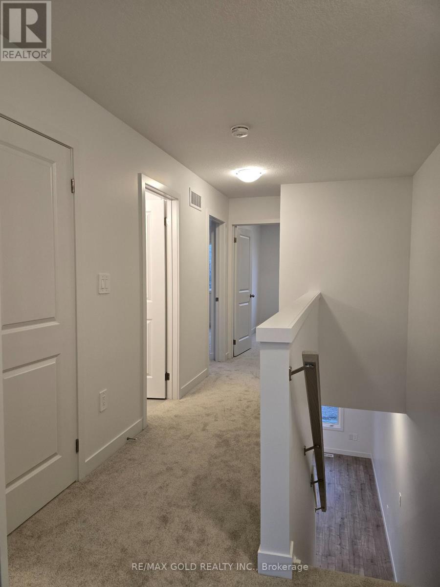 27 Oak Forest Common Crescent, Cambridge, Ontario  N1S 0E4 - Photo 24 - X12514634