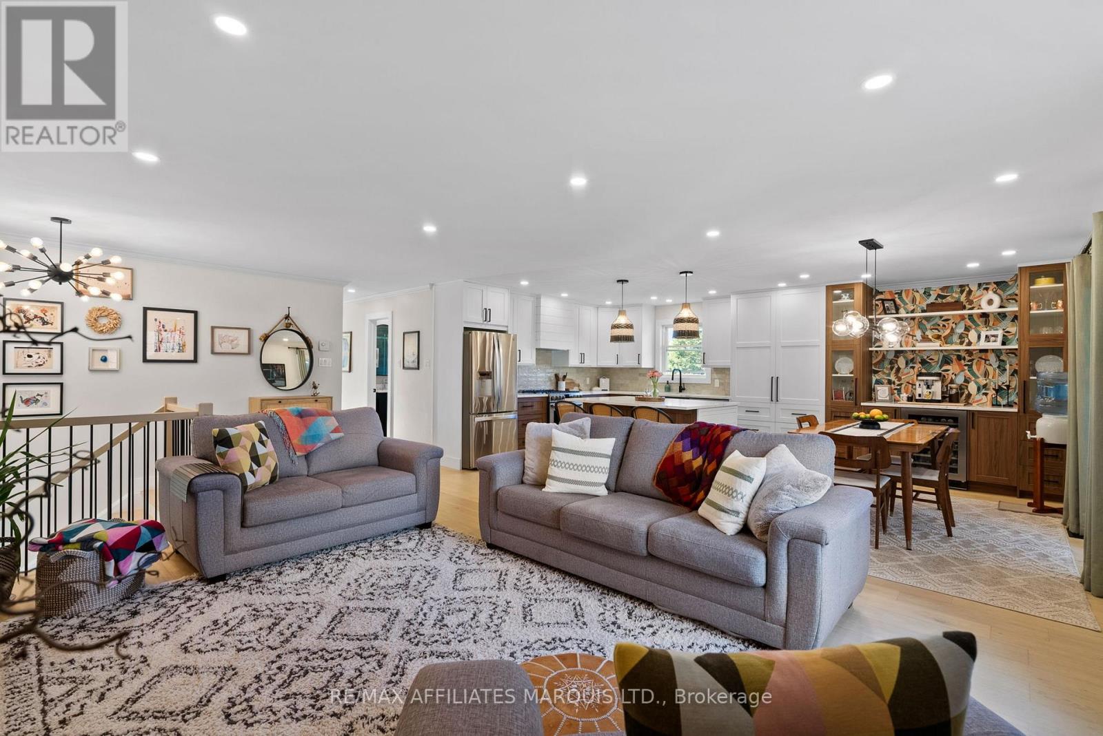 6525 Clifford Avenue, South Glengarry, Ontario K6H 5R5 - Photo 14 - X12514732