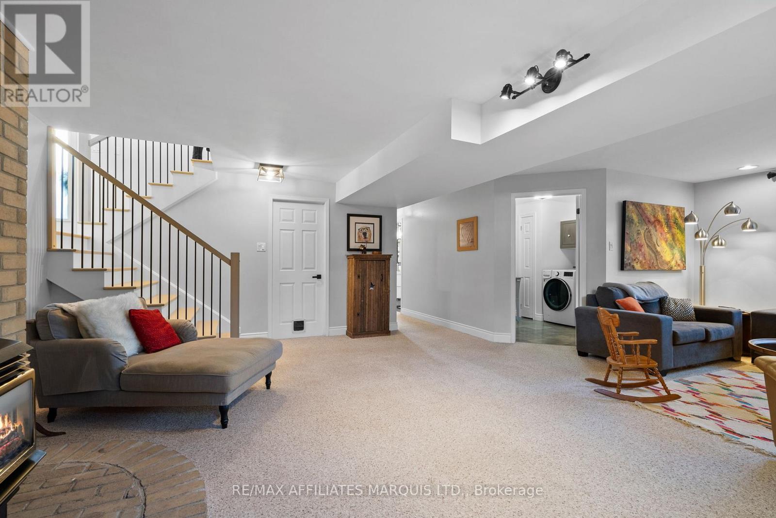 6525 Clifford Avenue, South Glengarry, Ontario K6H 5R5 - Photo 29 - X12514732