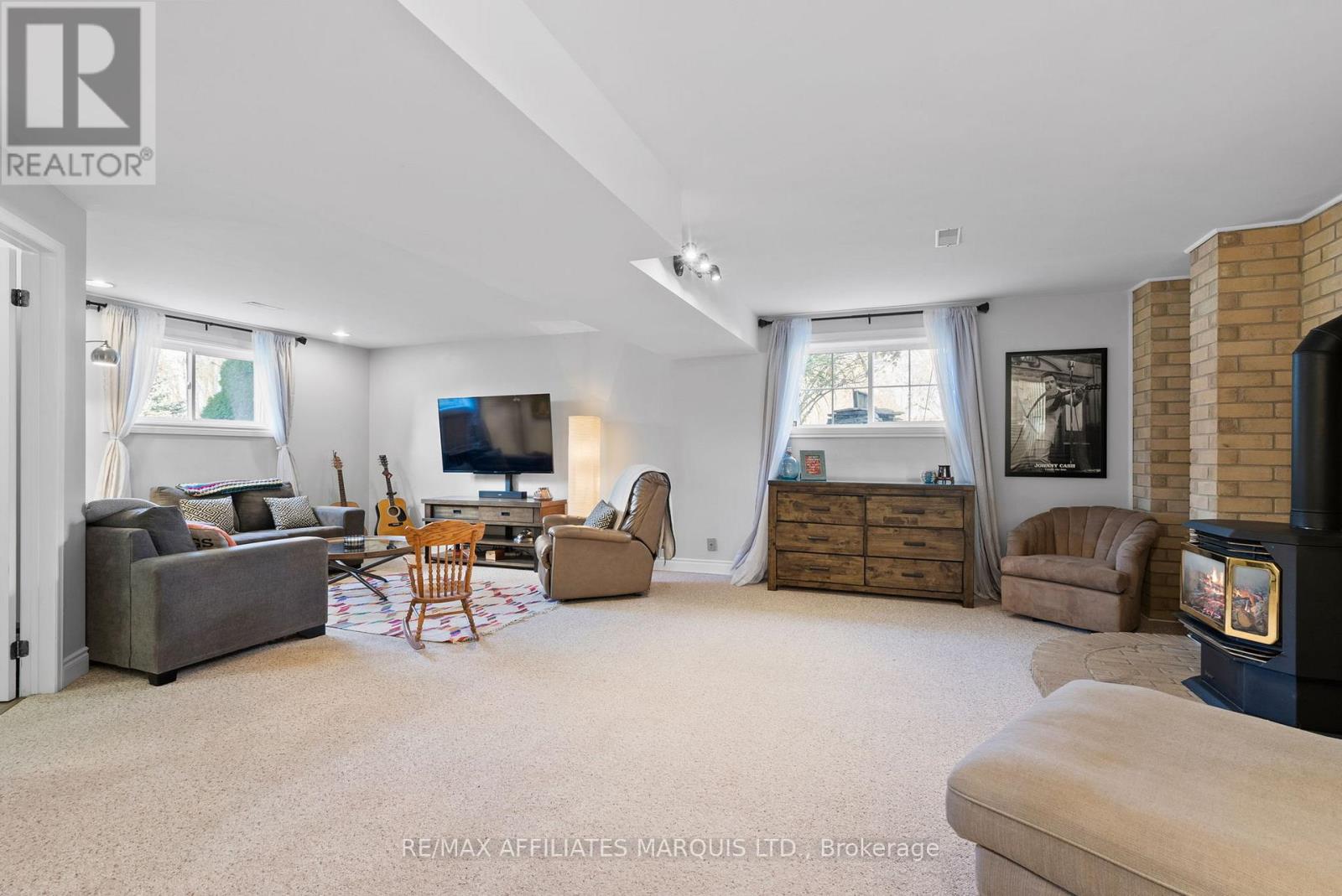 6525 Clifford Avenue, South Glengarry, Ontario K6H 5R5 - Photo 30 - X12514732