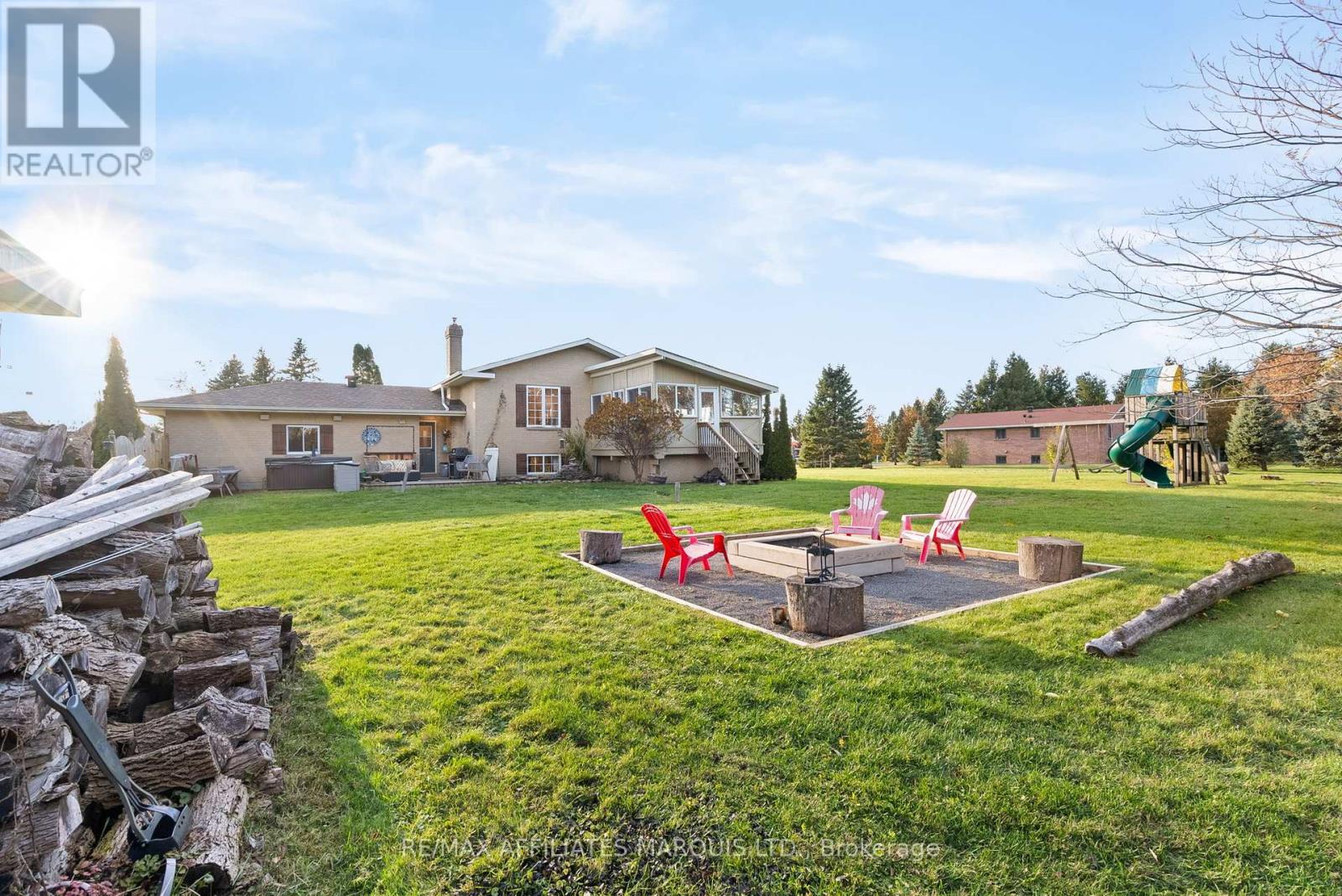 6525 Clifford Avenue, South Glengarry, Ontario K6H 5R5 - Photo 34 - X12514732