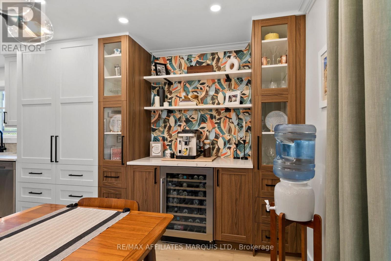 6525 Clifford Avenue, South Glengarry, Ontario K6H 5R5 - Photo 4 - X12514732