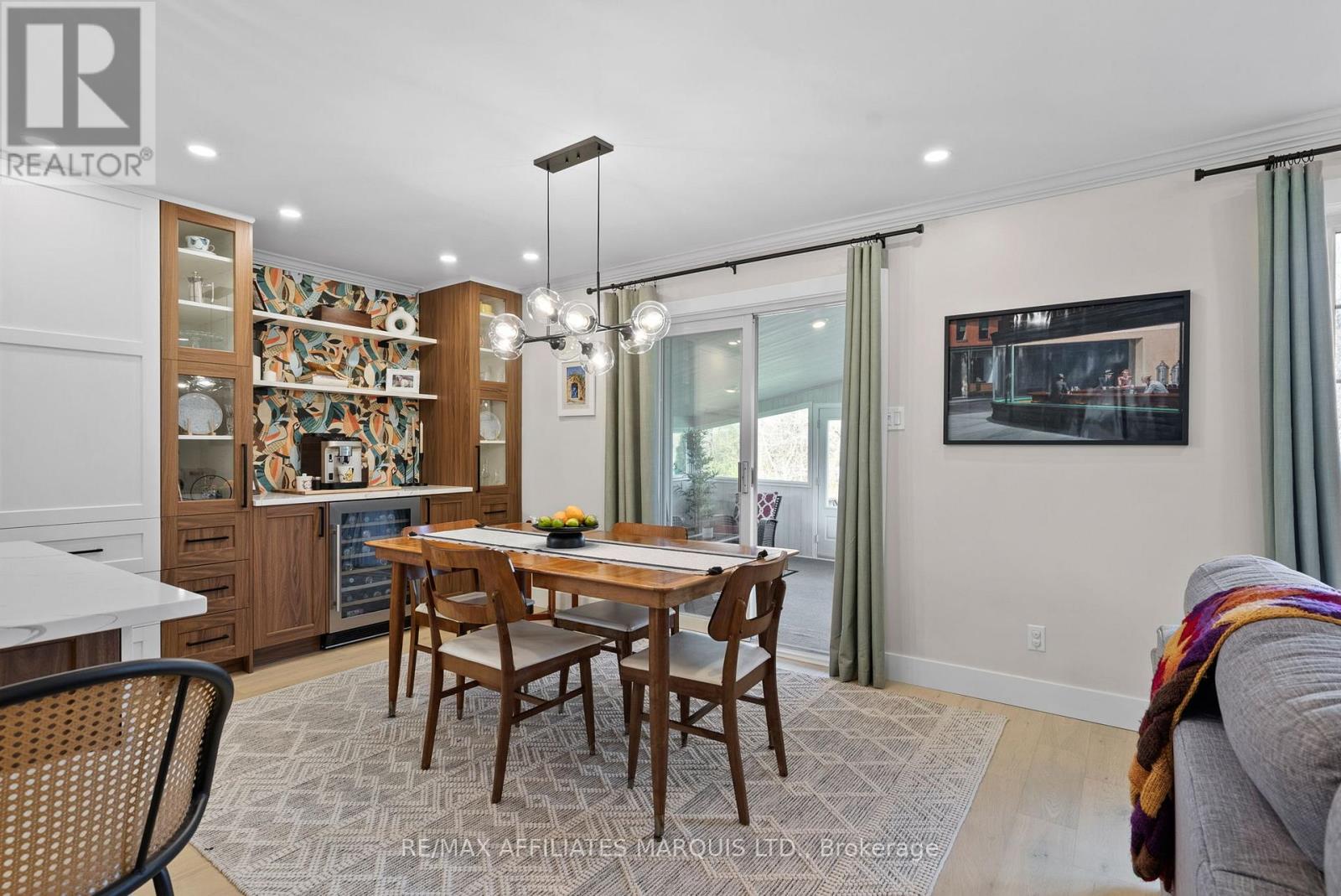 6525 Clifford Avenue, South Glengarry, Ontario K6H 5R5 - Photo 6 - X12514732