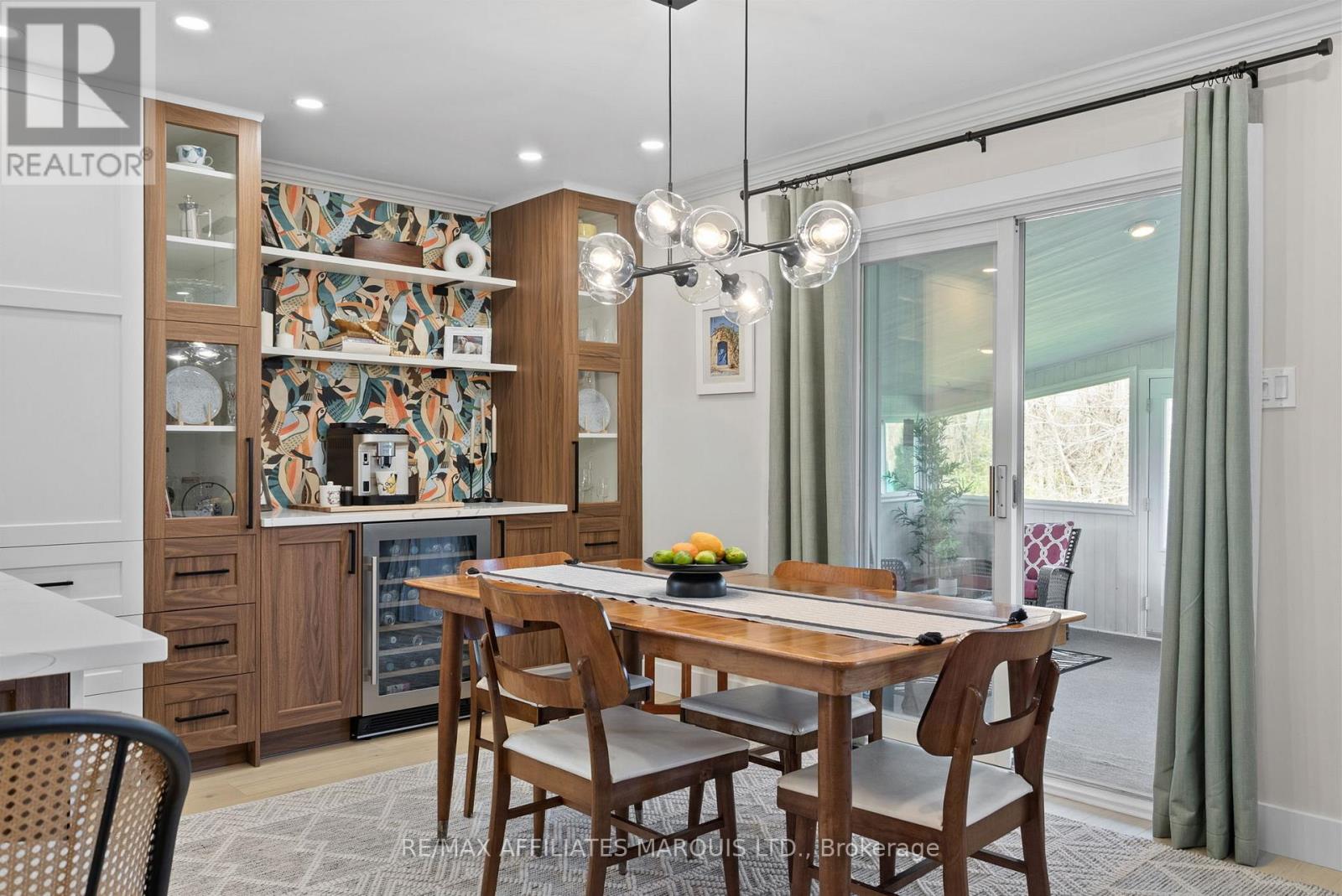 6525 Clifford Avenue, South Glengarry, Ontario K6H 5R5 - Photo 9 - X12514732