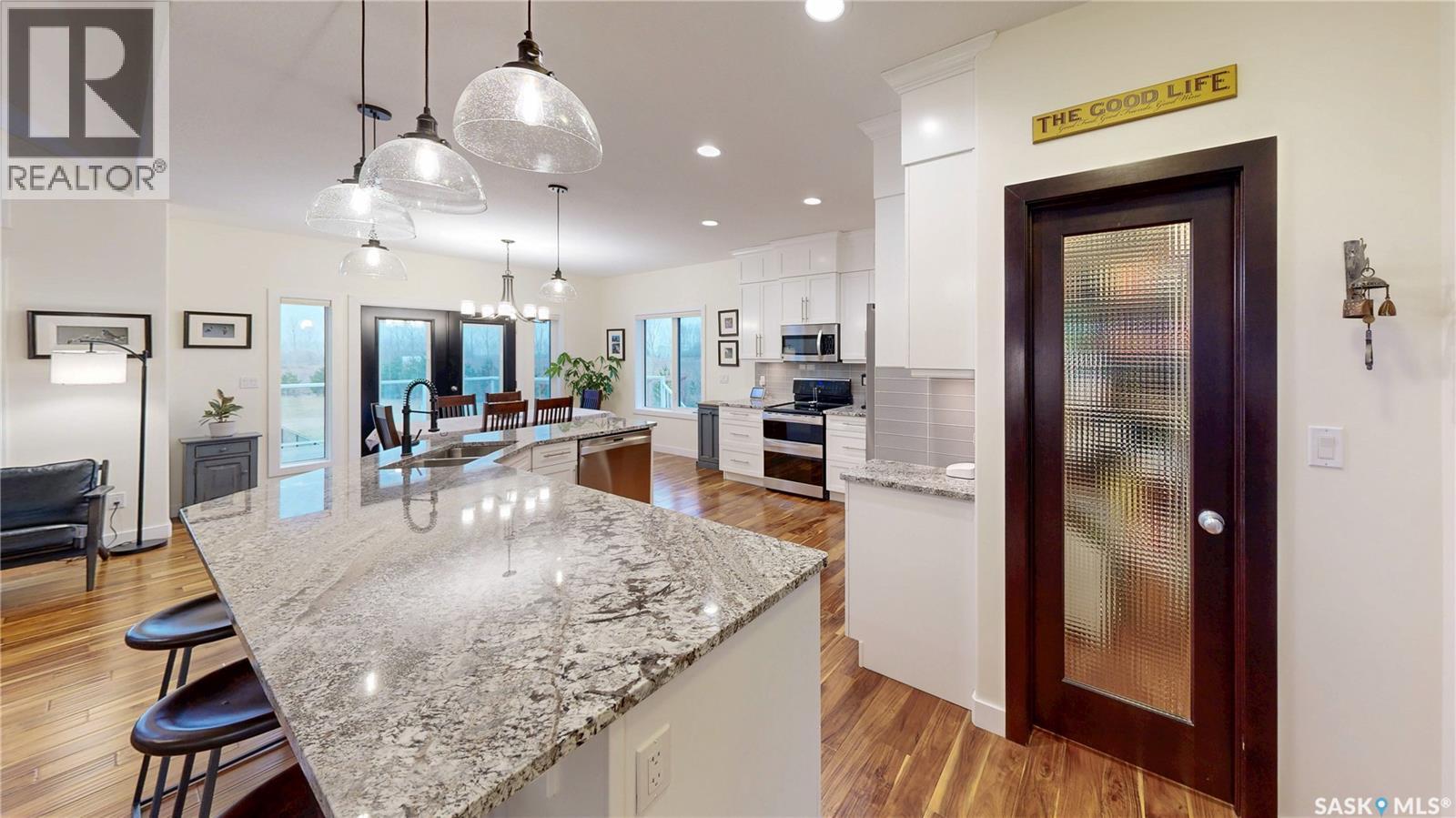 131 Rock Pointe Place, Pilot Butte, Saskatchewan  S0G 3Z0 - Photo 11 - SK022216