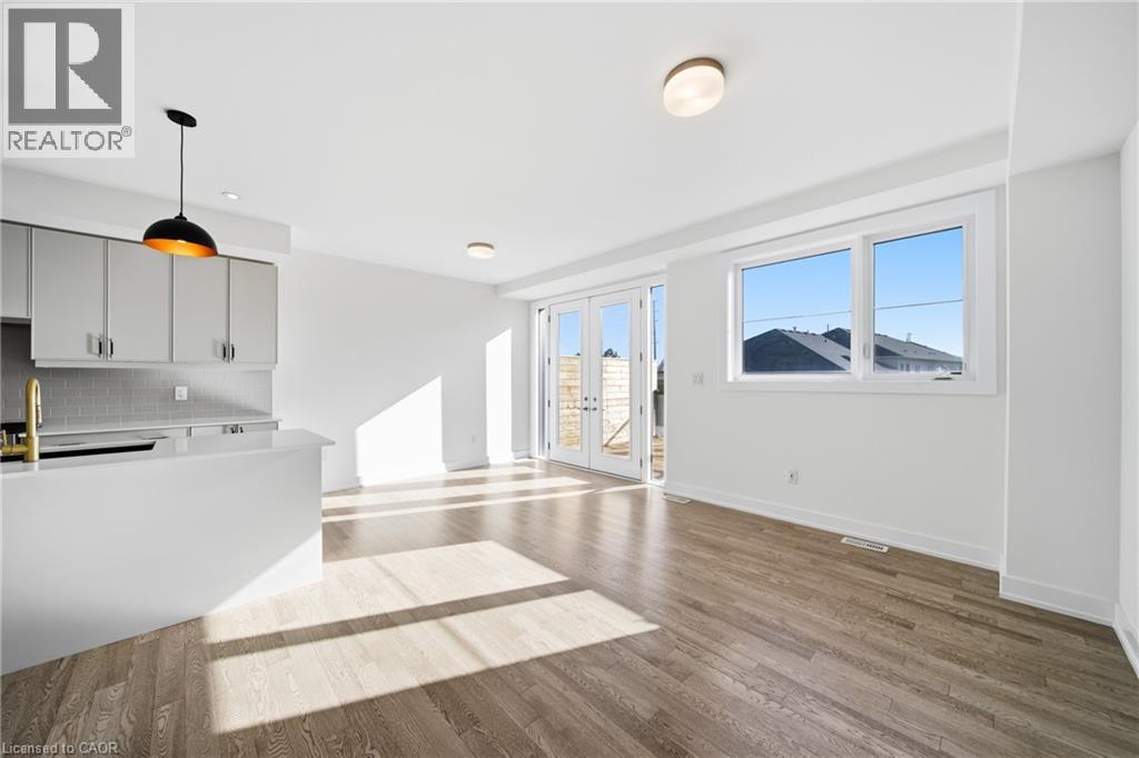 2273 Turnberry Road Unit# 20, Burlington, Ontario  L7M 2B2 - Photo 15 - 40775002