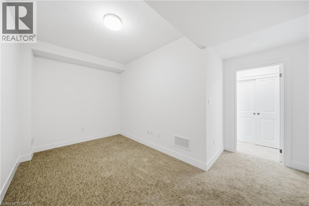 2273 Turnberry Road Unit# 20, Burlington, Ontario  L7M 2B2 - Photo 31 - 40775002