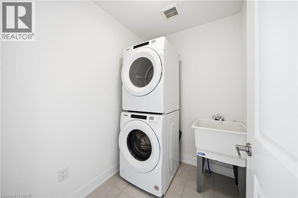 2273 Turnberry Road Unit# 20, Burlington, Ontario  L7M 2B2 - Photo 33 - 40775002