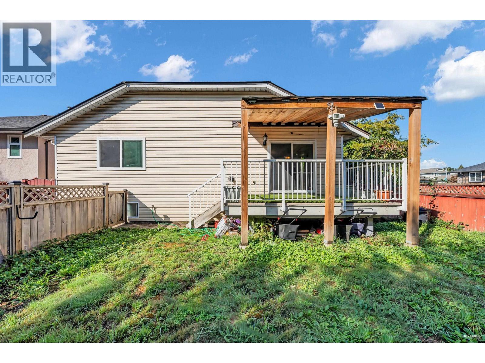 12150 Chestnut Crescent, Pitt Meadows, British Columbia  V3Y 2C6 - Photo 37 - R3065204