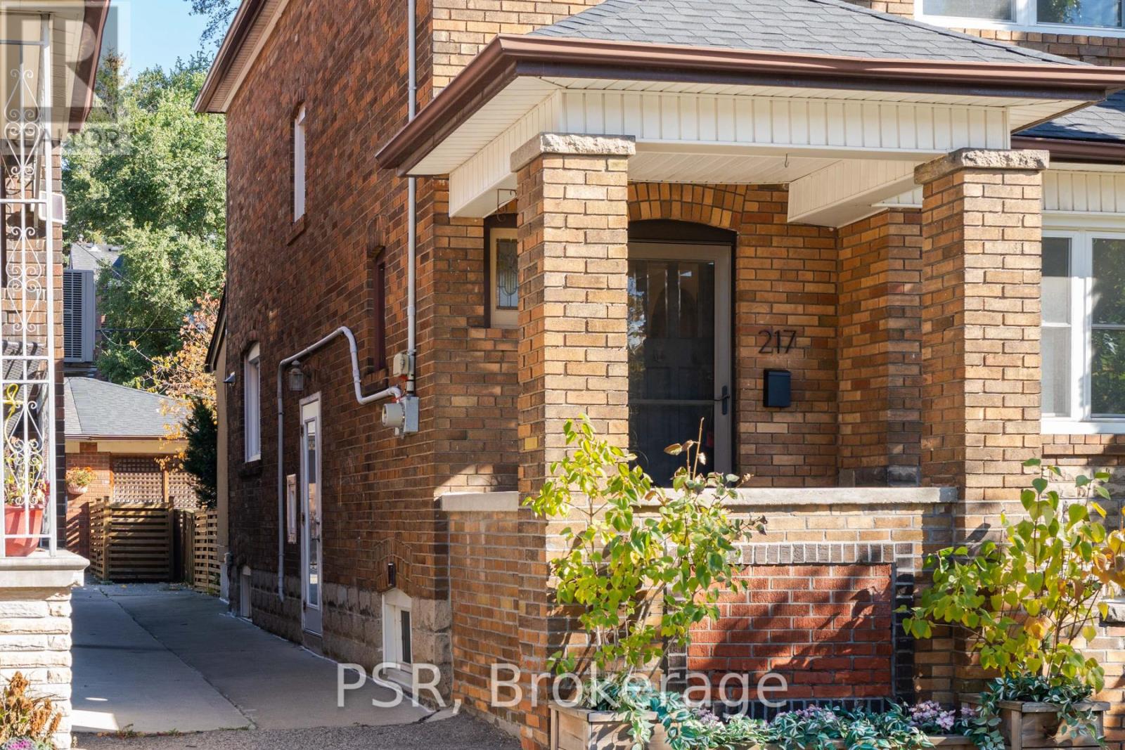 217 Northcliffe Boulevard, Toronto, Ontario M6E 3K8 - Photo 49 - C12514728