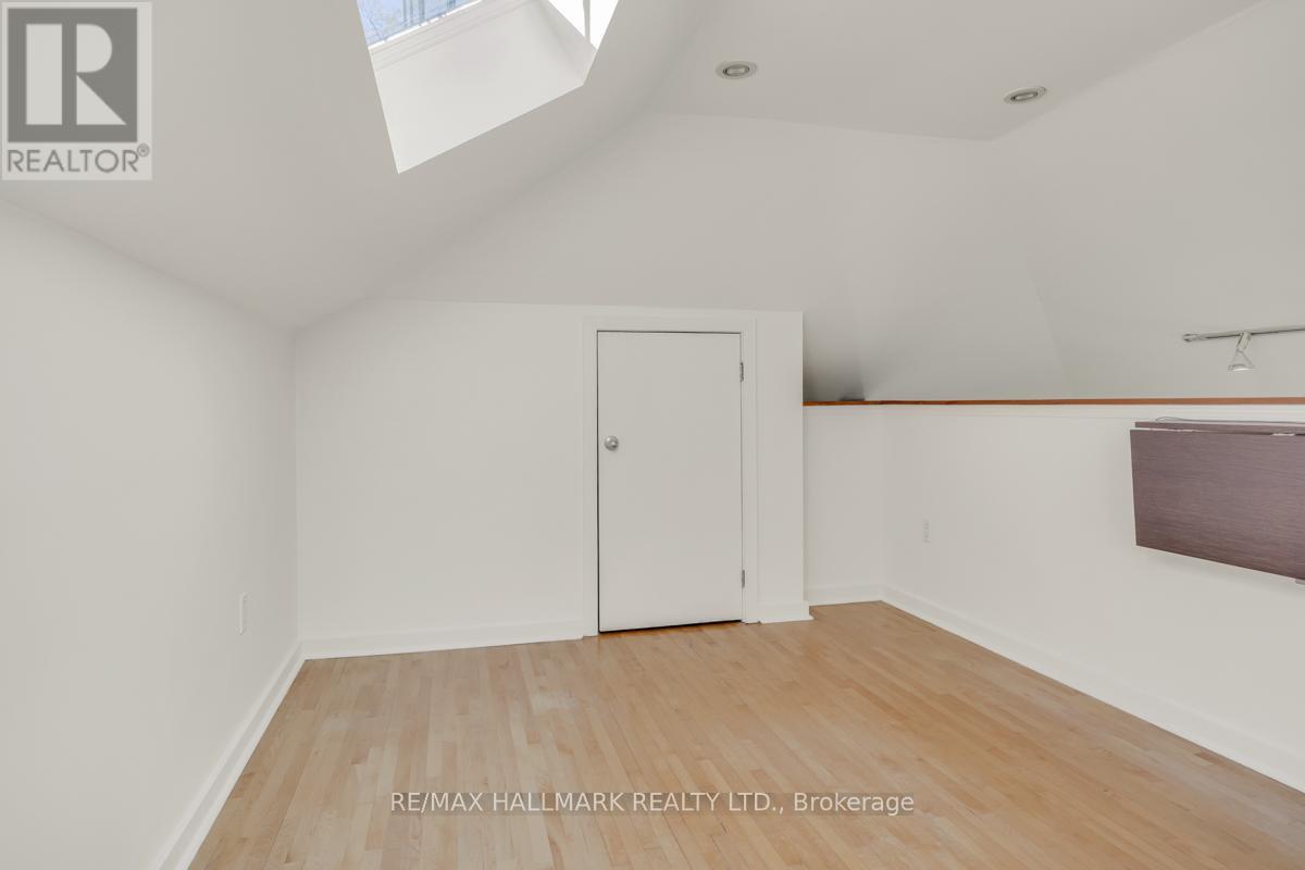 Coach House - 321 Palmerston Boulevard, Toronto, Ontario M6G 2N5 - Photo 22 - C12514758