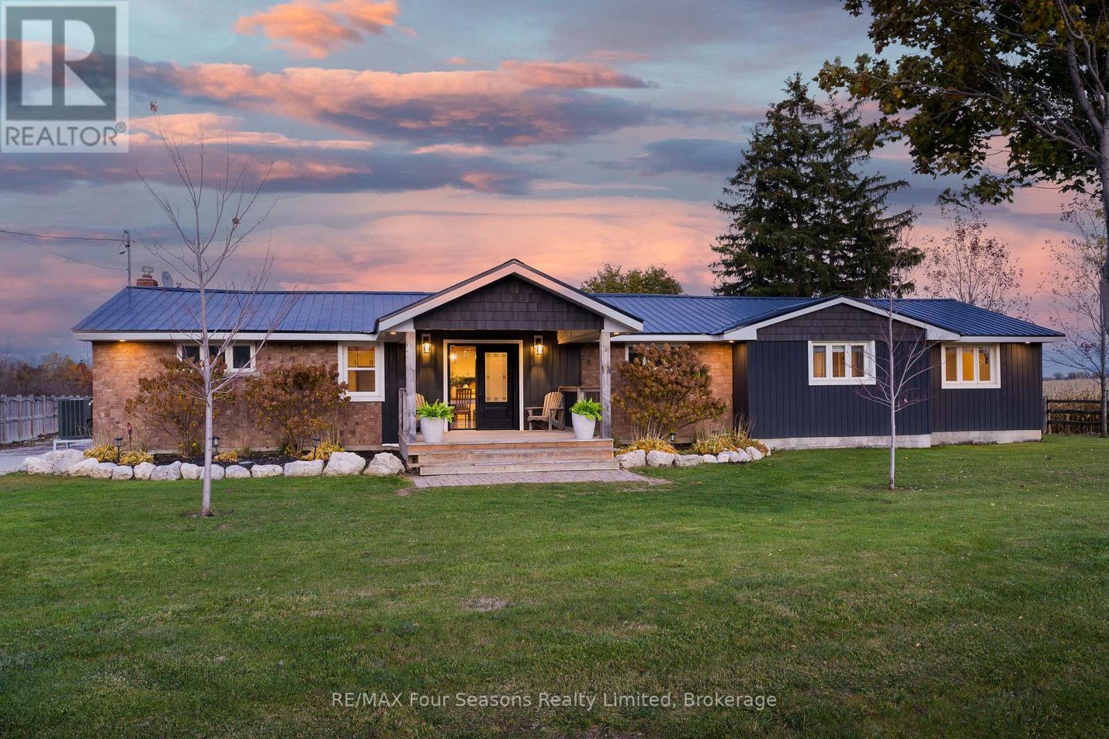 475 LYONS COURT, Wasaga Beach, Ontario