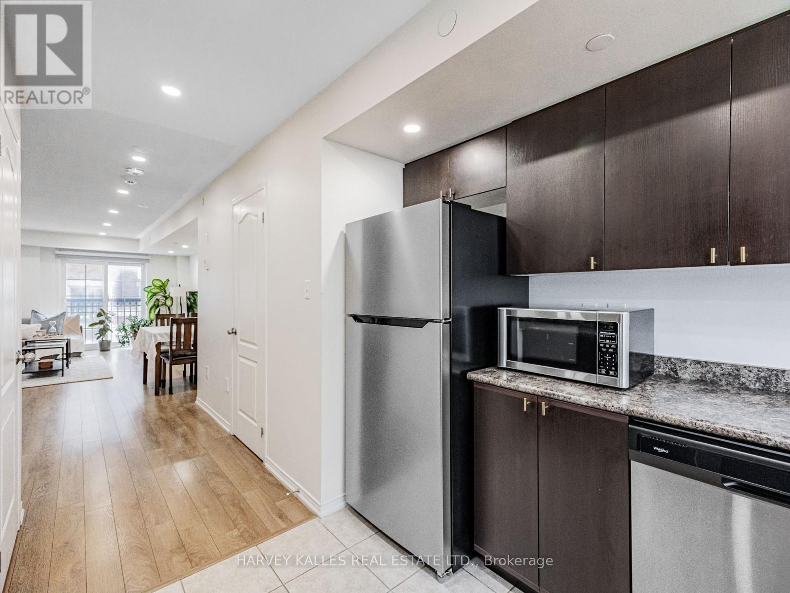 38 Glenstal Path, Oshawa, Ontario L1L 0L2 - Photo 10 - E12514774