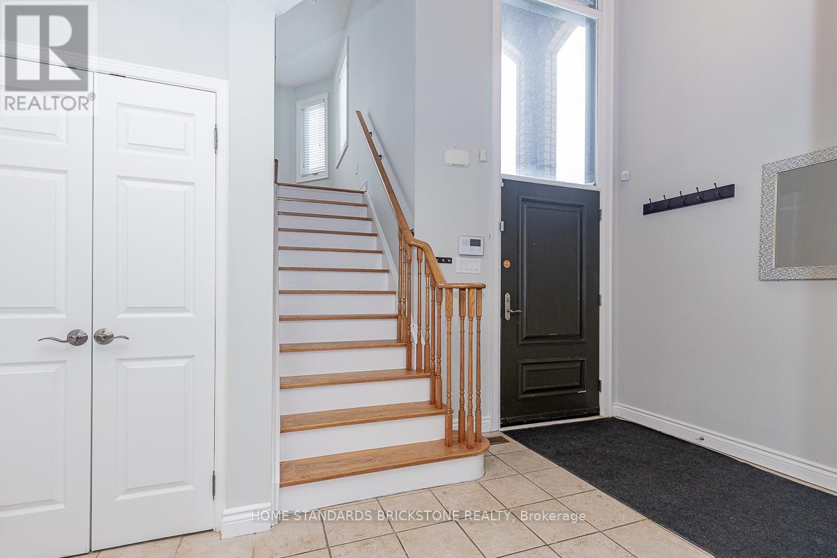 72 Sylwood Crescent, Vaughan, Ontario  L6A 2P7 - Photo 19 - N12514772