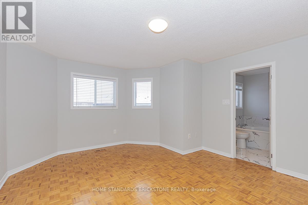 72 Sylwood Crescent, Vaughan, Ontario  L6A 2P7 - Photo 27 - N12514772