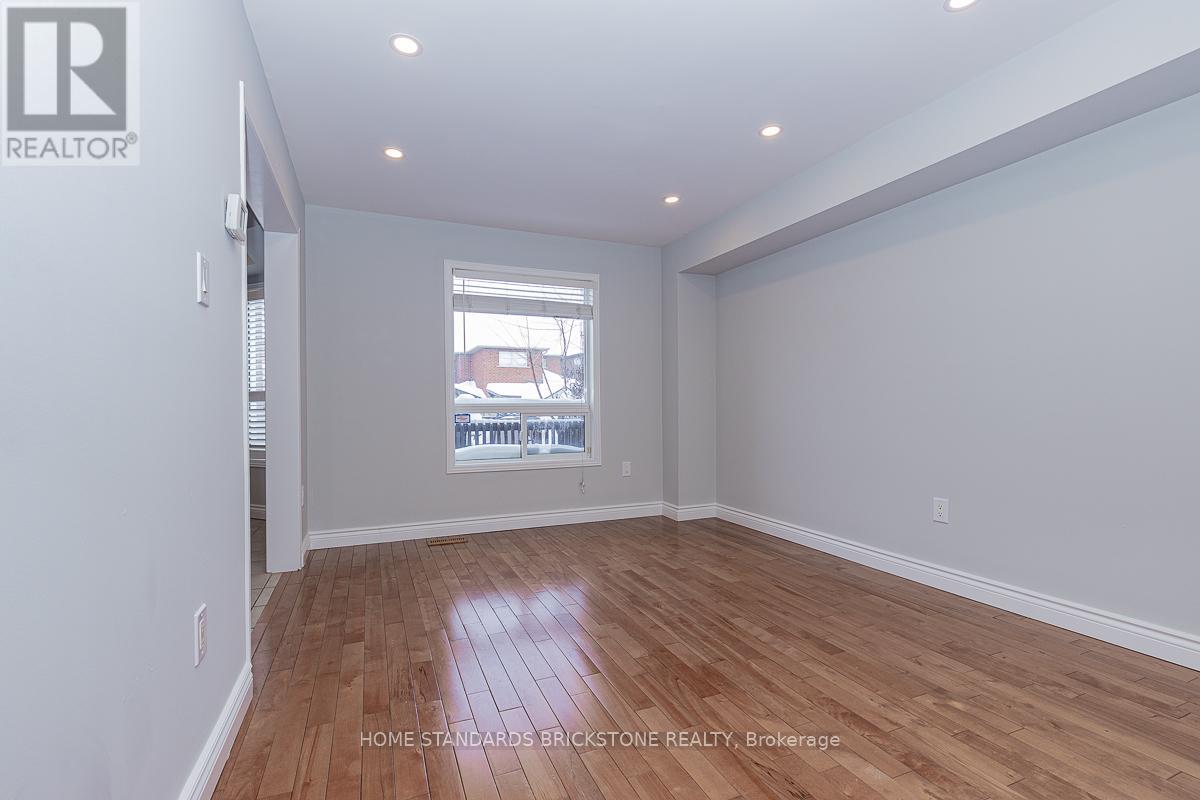 72 Sylwood Crescent, Vaughan, Ontario  L6A 2P7 - Photo 9 - N12514772