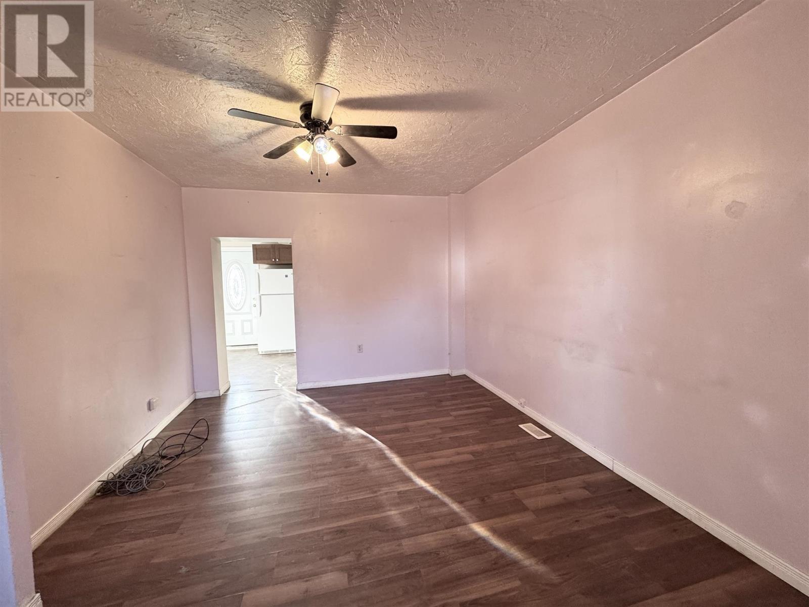 41 Elgin St, Chapleau, Ontario P0M 1K0 - Photo 13 - SM253177