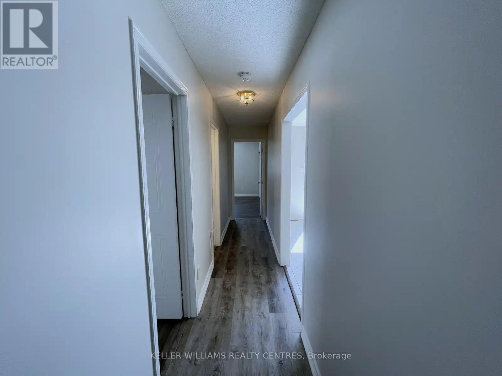 111 Athabaska Road, Barrie (Holly), Ontario  L4N 8E6 - Photo 11 - S12514760