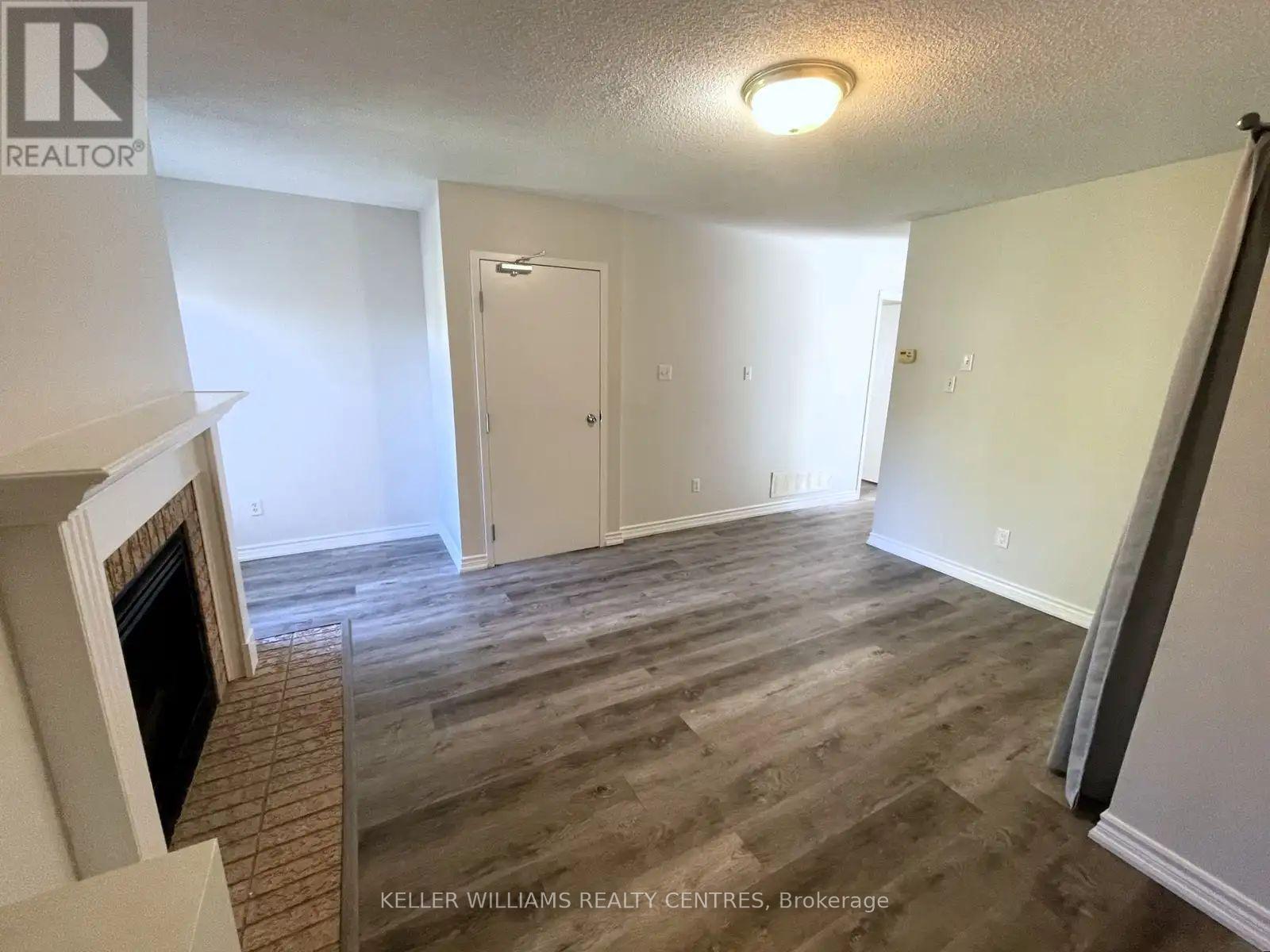 111 Athabaska Road, Barrie (Holly), Ontario  L4N 8E6 - Photo 4 - S12514760